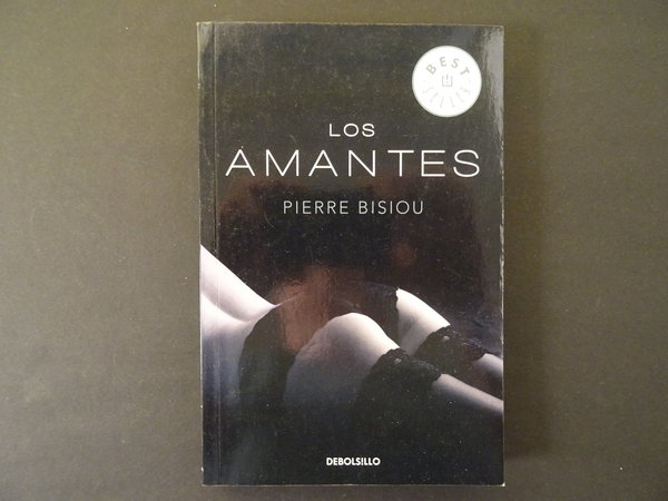 Los Amantes / Pierre Bisiou