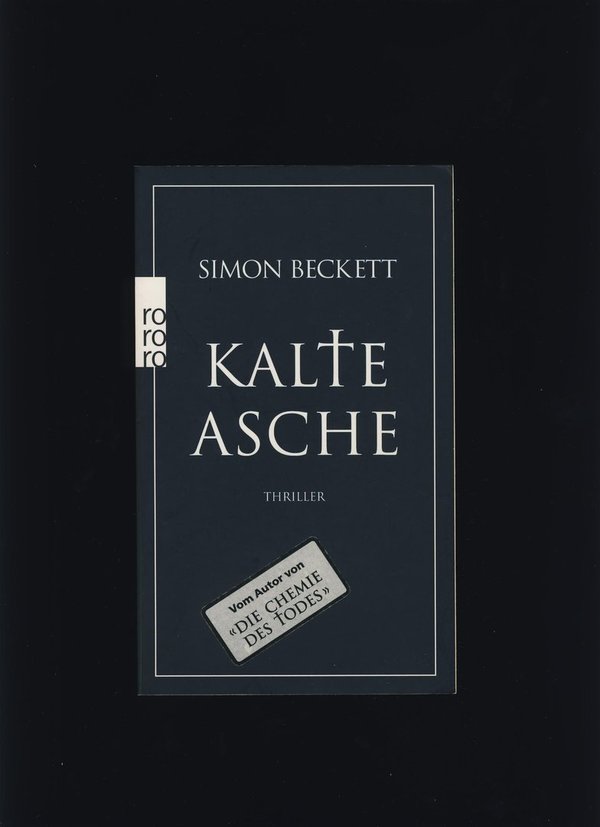 Kalte Asche / Simon Beckett